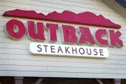 Florida Man Sues Outback Steakhouse After Toilet Shatters, Causing Severe Injury