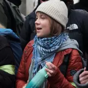 Greta Thunberg arrested in London as hunger strikers take legal action