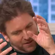 James Martin's Christmas gravy recipe with secret ingredient sparks debate