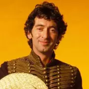 Jona Lewie's £120k Annual Royalties from Christmas Anthem Stop The Cavalry