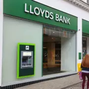 Lloyds Banking Group to End Invoice Factoring for SMEs This Week