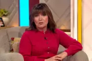 Lorraine Kelly Endorses SafeCall: £165k Drive for Missing Children
