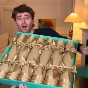 Man spends £585 on Fortnum & Mason crackers, left feeling 'robbed'