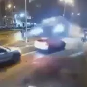 Miracle in Oradea: Driver Survives After Mercedes Flips Over Bus in Roundabout Crash