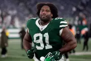 New York Jets' Jowon Briggs: The Tenor Tackle Who Masters 12 Instruments