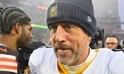 NFL 2025 Finale: Ravens vs Steelers Decides Playoffs, Rodgers' Potential Last Game