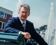 Nigel de Gruchy, Former NASUWT General Secretary, Dies Aged 85