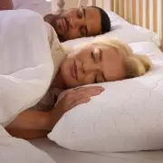 Over 2,000 Sold: 'Hotel Quality' Pillows Win Praise from UK Sleepers