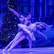 Putin's 'Doomsday Radio' Broadcasts Swan Lake in Chilling Signal