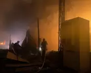 Russia Launches 650+ Drones & 51 Missiles on Ukraine Amid Miami Peace Talks