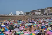 UK on Track for Warmest Year Ever as 2025 Temperature Hits 10.05C