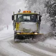 UK Snow Alert: 6 Counties Braced for 12-Hour Blizzard on January 5