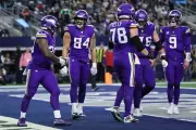 Vikings' Team Plane Makes Emergency Landing Due to Mechanical Fault