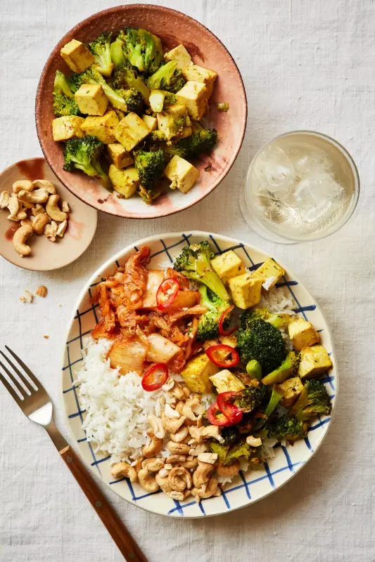11 Quick & Easy Summer Weekday Dinners: From Cashew Rice Bowls to Maggi Goreng