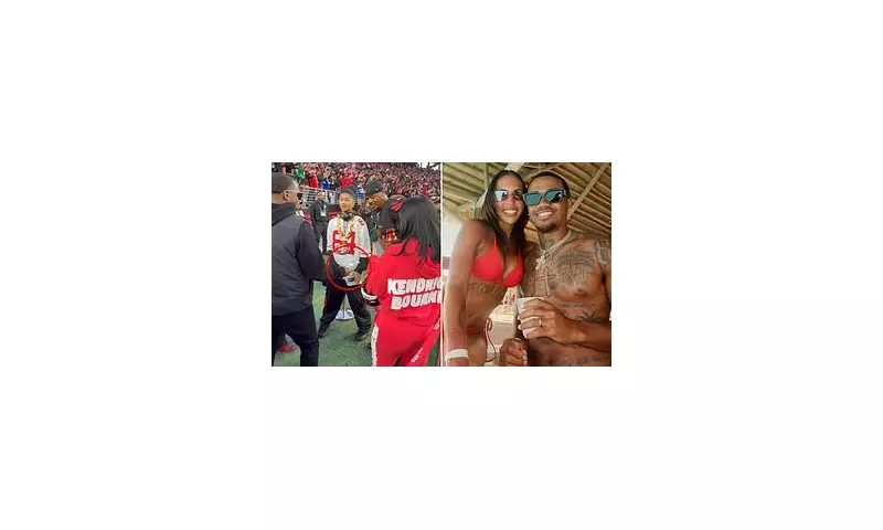 49ers Star's Bizarre Sideline Cash Handoff Before Crucial Seahawks Clash