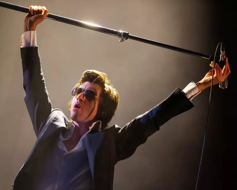 Arctic Monkeys Release New Charity Single 'Opening Night' for War Child