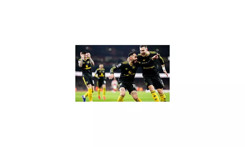 Arsenal's Title Hopes Rocked as Manchester United Stun Emirates with Late Winner