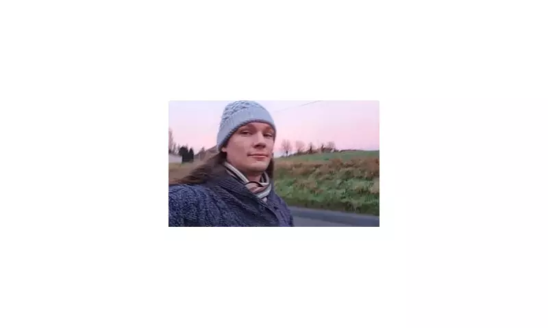 Australian Man, 35, Dies After Collision with Police Car on Emergency Call in London