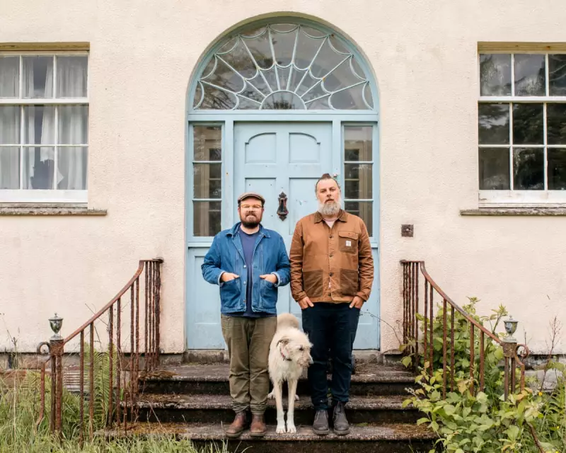 Banjo Beale's Grand Island Hotel: Reviving Ulva's Community with Design