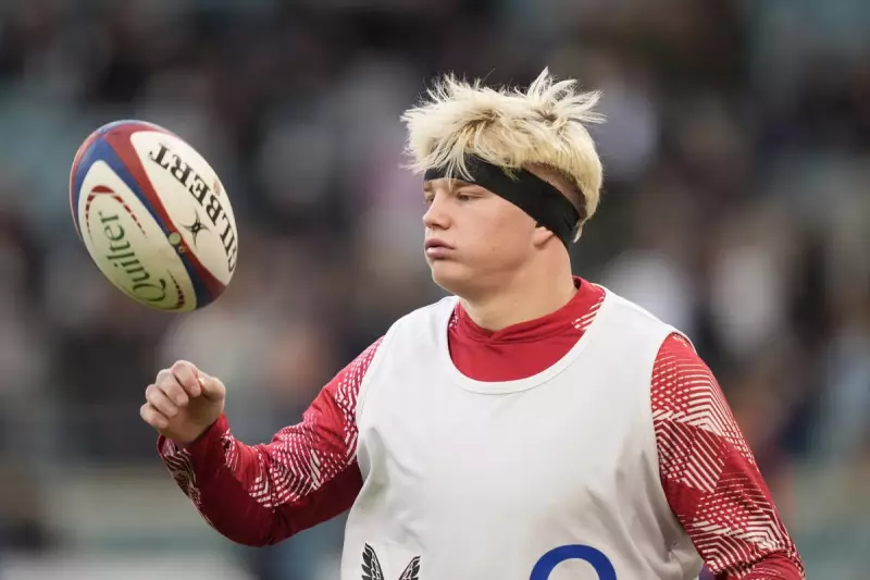 Borthwick Champions Team Ethic as England's Rugby Stars Embrace Social Media Spotlight