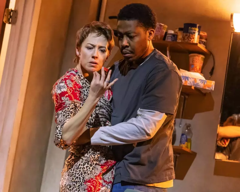 Bug Play Review: Carrie Coon and Tracy Letts' Riveting Stage Return
