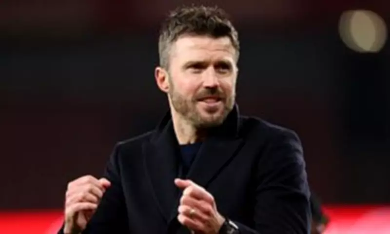 Carrick Insists Manchester United Players Unaffected by Fan Protests Ahead of Fulham Clash