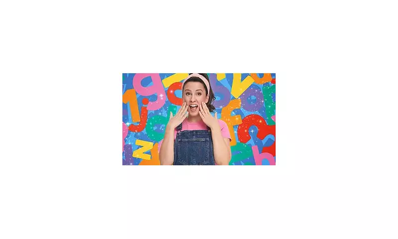 Comedian Whitney Cummings Apologises After Backlash Over Ms Rachel Criticism