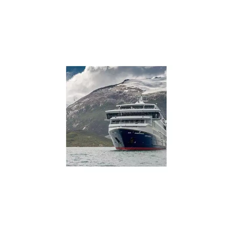 Cruise Expert's 5 Money-Saving Secrets: What Not to Buy on a Ship