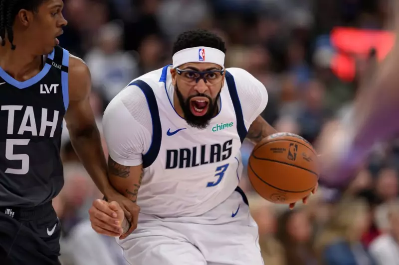 Dallas Mavericks' Anthony Davis Faces Season-Ending Hand Surgery After Injury