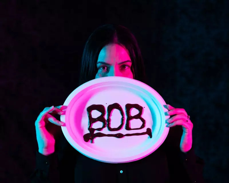 Five Great Reads: Synaesthesia, Cricket Legend & 21st Century in Photos