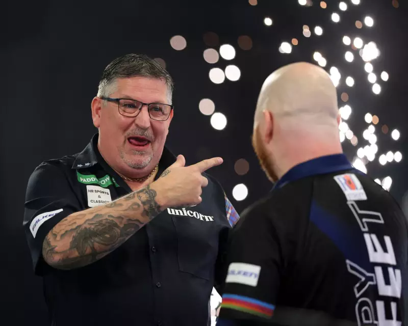 Gary Anderson and Ryan Searle surge into PDC World Championship semi-finals