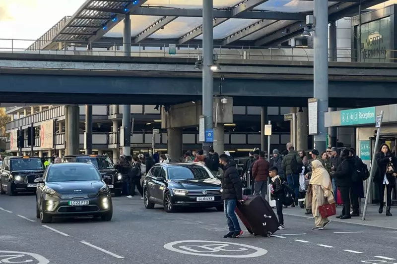 Gatwick Airport Drop-Off Fee Hits £10 as UK Airports Hike Charges