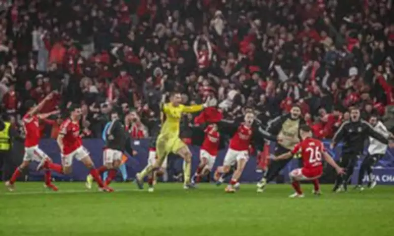 Goalkeeper's Last-Gasp Header Seals Benfica's Dramatic Champions League Victory