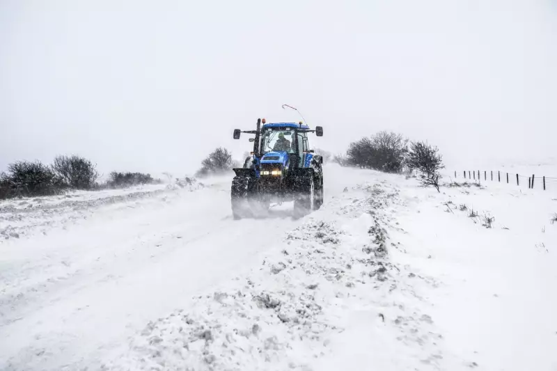 Heavy Snow Paralyzes Northern Scotland: Hundreds of Schools Shut, Travel Chaos