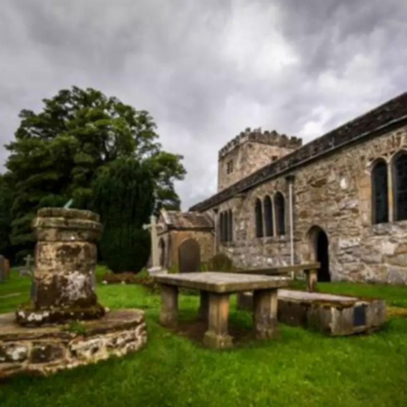 Hidden Yorkshire Dales Village Pub Wins Rave Reviews for Tradition and Pies