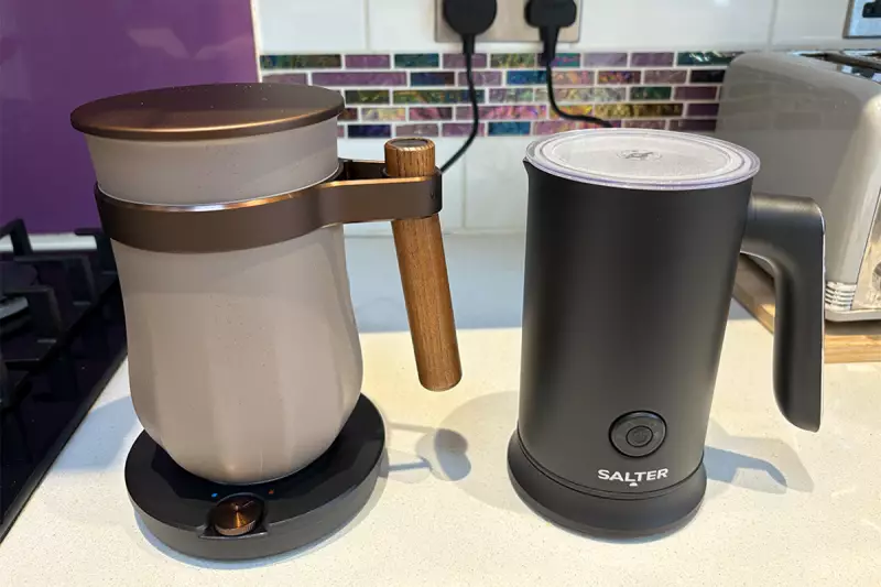 Hotel Chocolat Velvetiser vs Salter Chocolatier: £150 vs £35 Hot Chocolate Makers