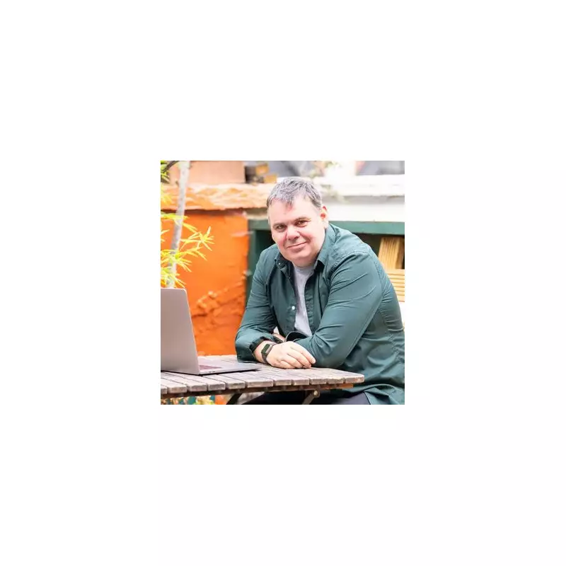 Hypnotist's 10-Step 'Mind Method' to Reprogram Cravings and Lose Weight