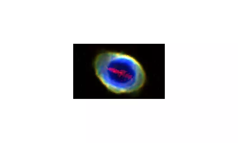 Iron Bar in Ring Nebula May Reveal Earth's Fate in 5 Billion Years