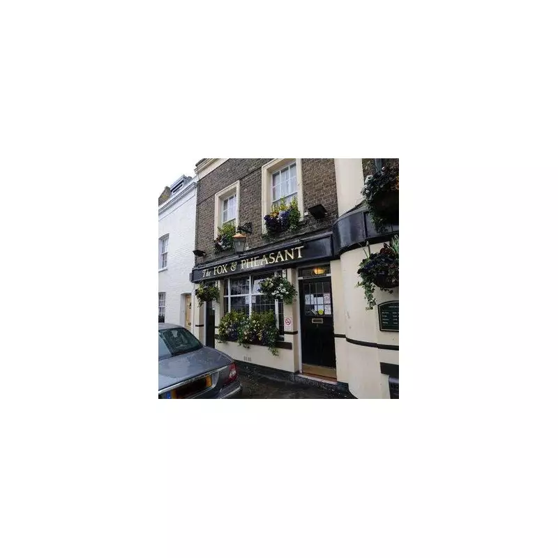 James Blunt's Fulham pub charges £106 for lunch: 'Too expensive' verdict