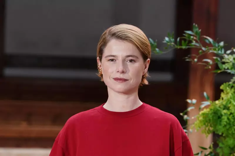 Jessie Buckley 'Honoured' by Oscar Nod, Addresses Paul Mescal Snub