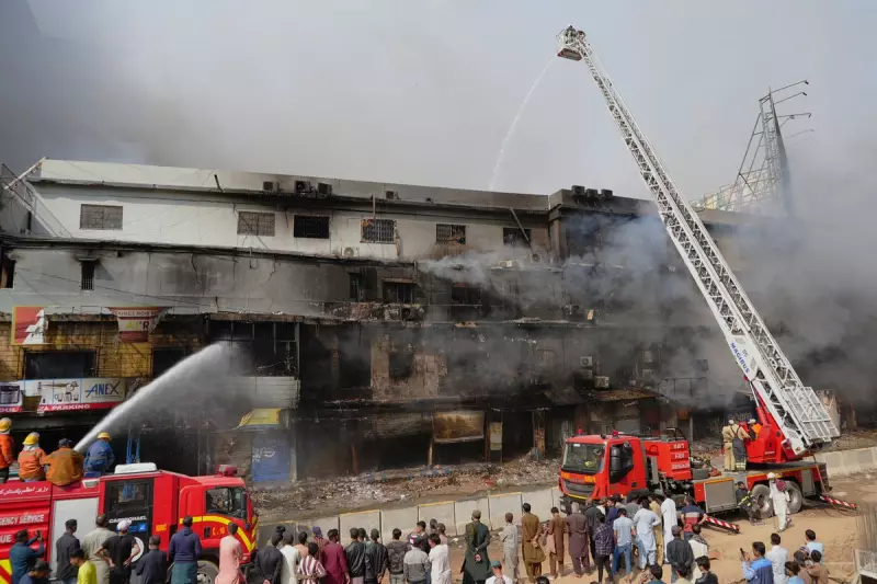Karachi Shopping Plaza Fire Death Toll Rises to 10, Dozens Missing