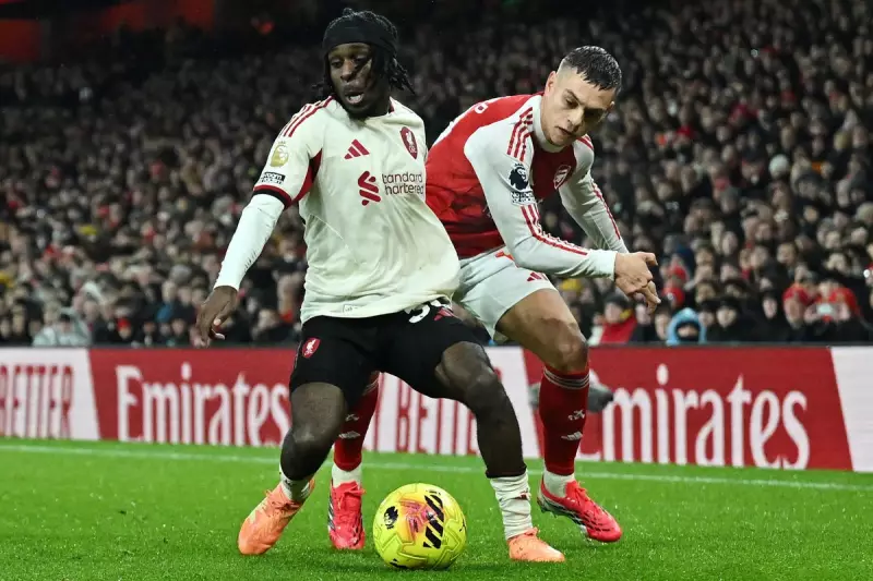 Liverpool's Defensive Masterclass Frustrates Arsenal in Emirates Stalemate