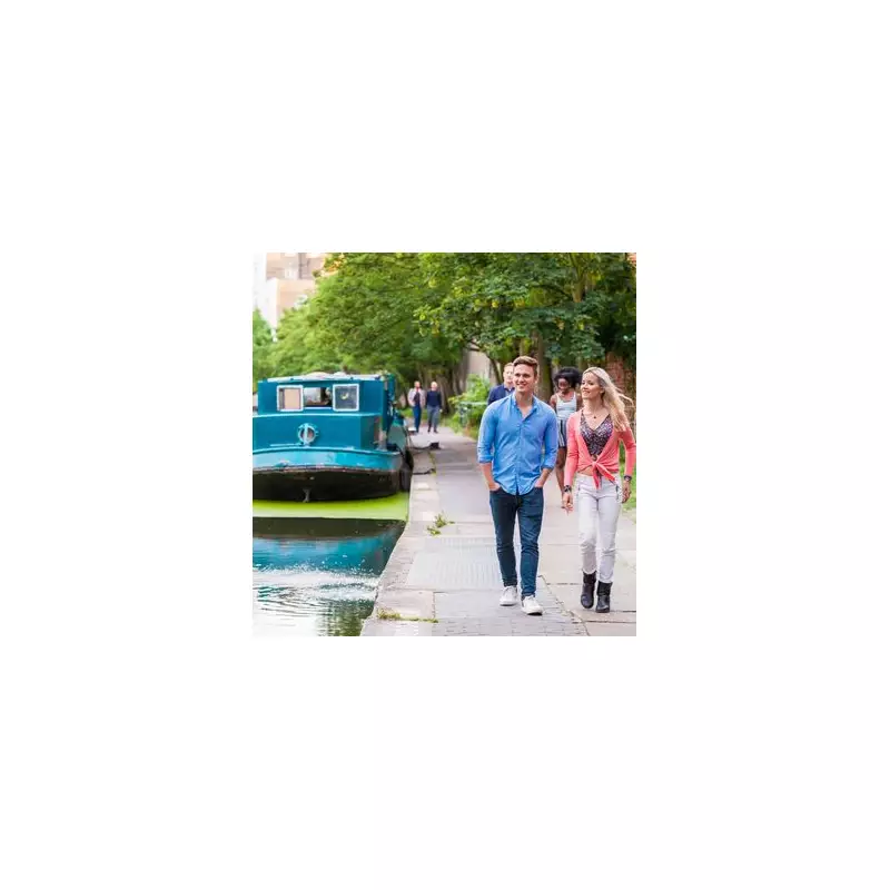 London's Perfect 45-Minute Walk: Cute Cafes, Bookshops & Skyline Views