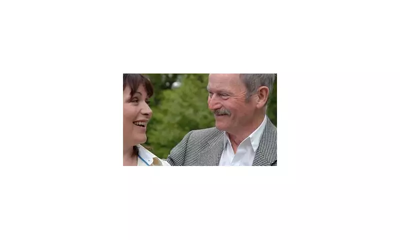 Lorraine Kelly's Father John Dies at 84: TV Star's Heartfelt Tribute