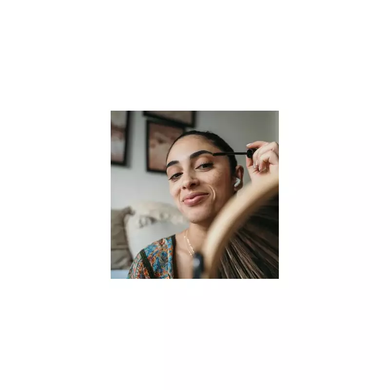 Make-Up Warning: Check Expiry Dates Now to Avoid Painful Eye Styes