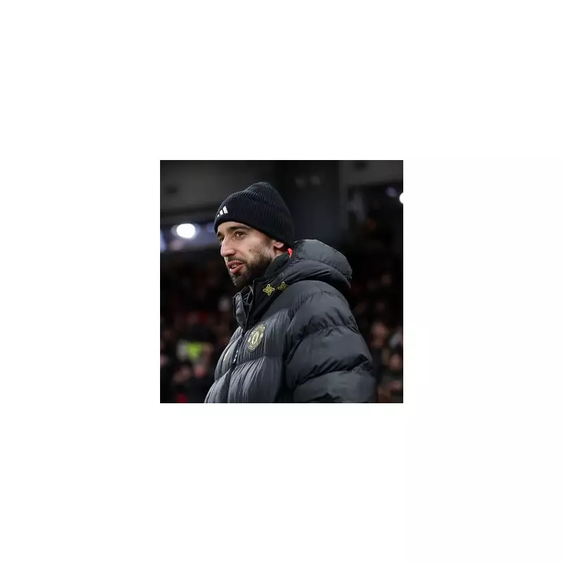 Man Utd Boost: Fernandes & Mount Return for Burnley Clash Under Fletcher