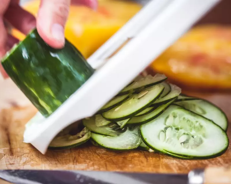 Mandolin Mayhem: NHS Sees Surge in Kitchen Blade Injuries