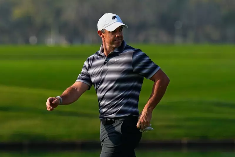 McIlroy Fights Back in Dubai: Three Shots Behind Leader Elvira