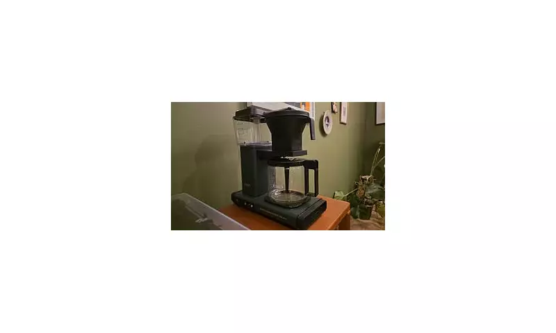 Moccamaster KBG Select Review: Why This £290 Coffee Machine Beats Fancy Tech