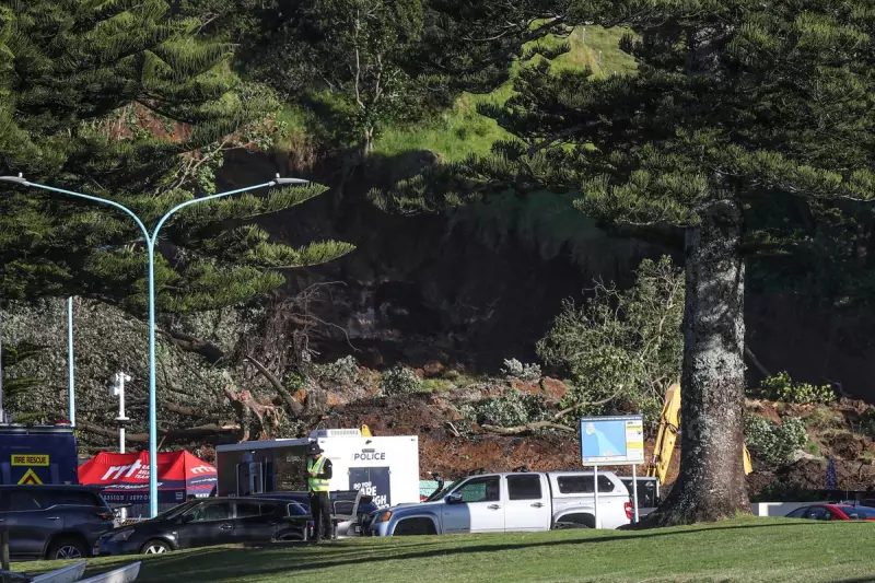 New Zealand Landslide Search to Take Days as Recovery Teams Face Dangerous Conditions